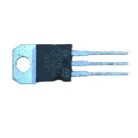 Regulador de Voltaje 3.3V Regulador de Voltaje 3.3V