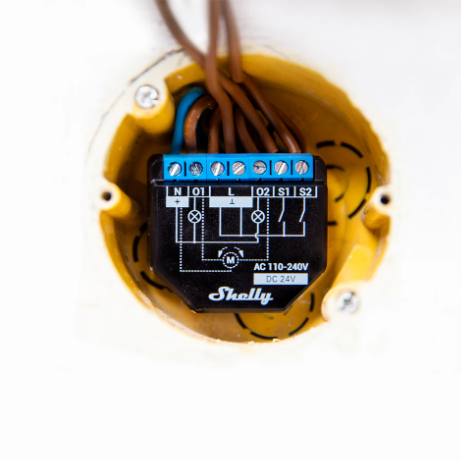 Shelly Plus 2PM, Relé Wifi para Casa Inteligente, 2 Canales con Control de Medición